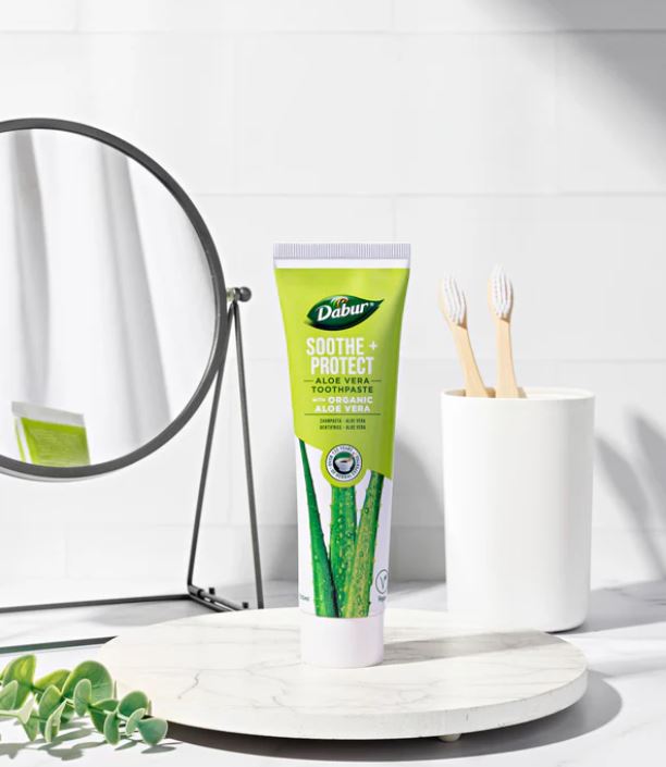 Dabur Aloe Vera Toothpaste